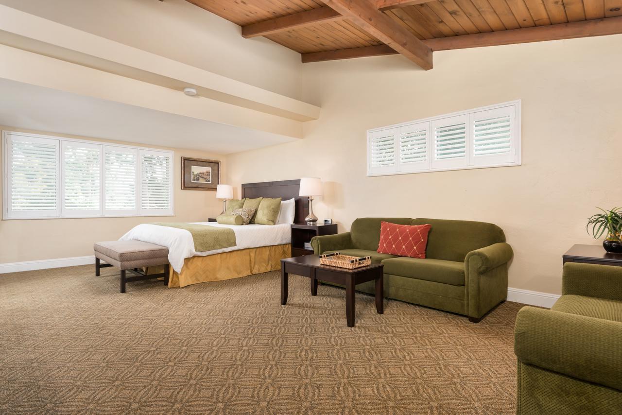 Country Inn Motel Palo Alto Bagian luar foto