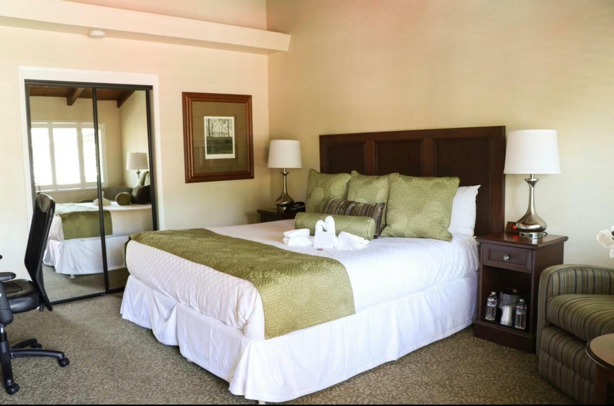 Country Inn Motel Palo Alto Bagian luar foto