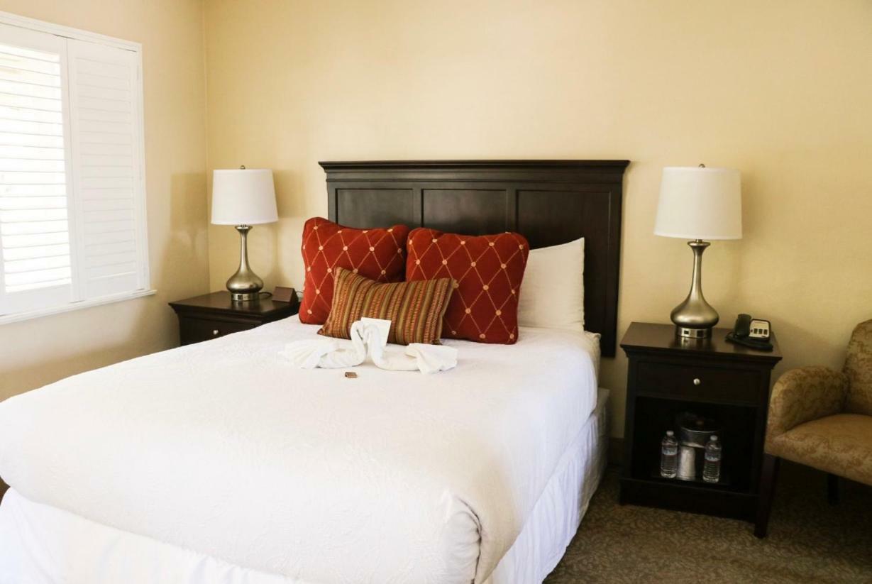 Country Inn Motel Palo Alto Bagian luar foto