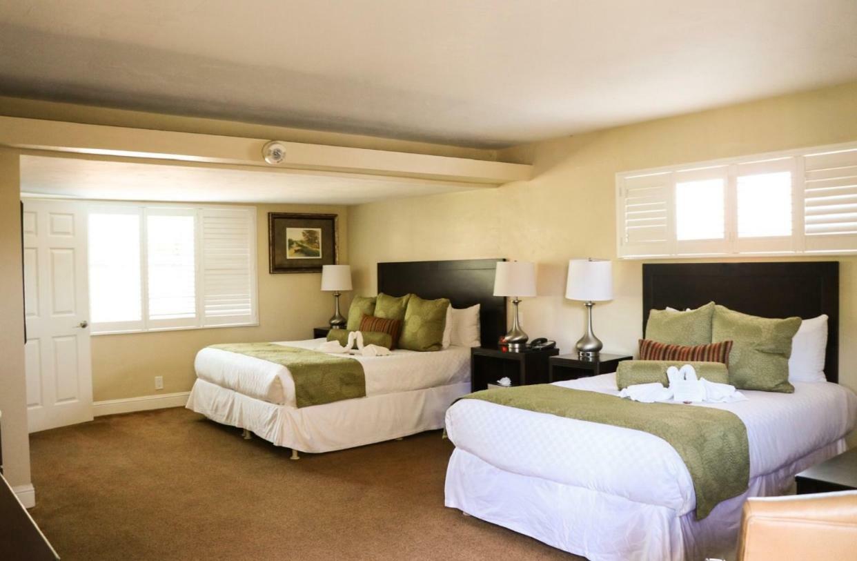Country Inn Motel Palo Alto Bagian luar foto
